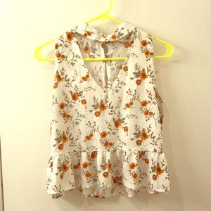 Floral top with large keyhole front & keyhole back